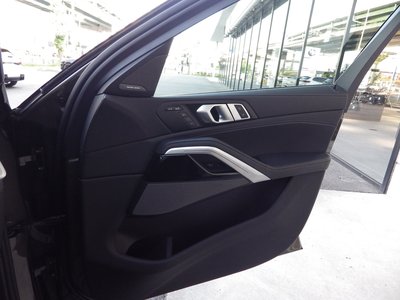 2021 BMW X6 缩略图 32