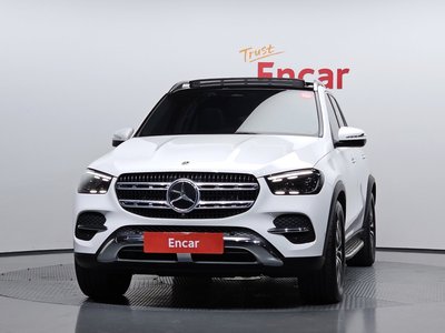 2025 Mercedes-BENZ GLE 照片 2