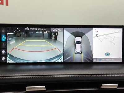 2022 Genesis GV70 — миниатюра 16