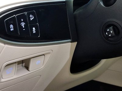 2022 Genesis GV70 — миниатюра 13