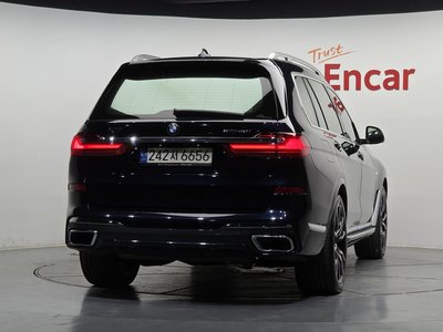 BMW X7 - 4
