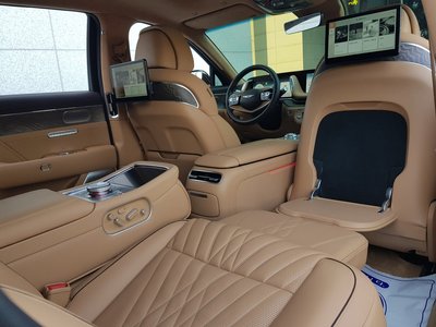 2022 Genesis G90 (RS4) — миниатюра 13