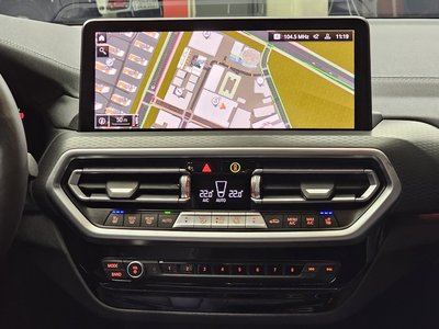 2025 BMW X4 缩略图 19