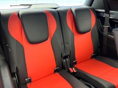 MERCEDES-BENZ GLB-CLASS - 10