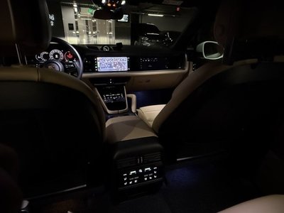 PORSCHE CAYENNE - 10