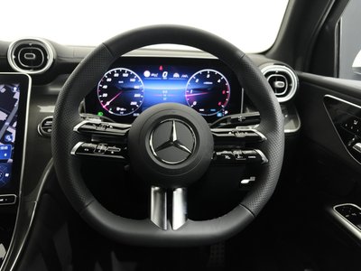 MERCEDES-BENZ GLC - 8
