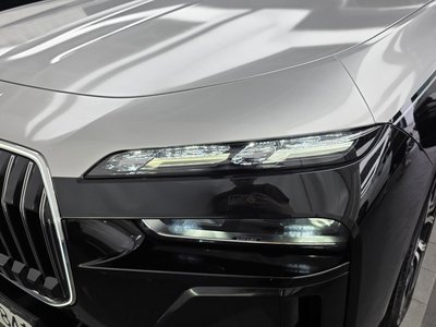 BMW 7 SERIES - 9