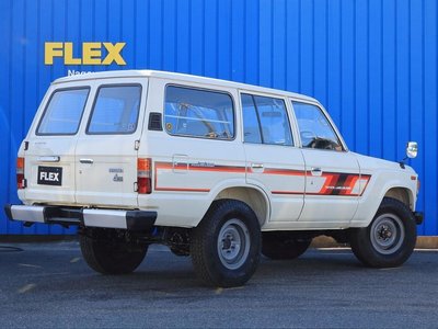 TOYOTA LAND CRUISER 60 - 7