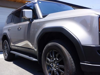 TOYOTA LAND CRUISER 250 - 6