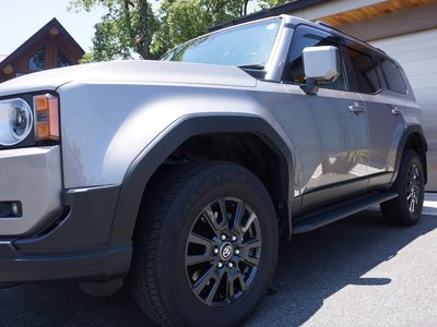 TOYOTA LAND CRUISER 250 - 7
