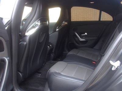 صورة مصغرة 11 لـ 2020 Mercedes-BENZ CLA AMG