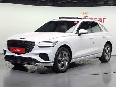 صورة 1 لـ 2024 Genesis GV70