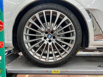 BMW X7 - 6