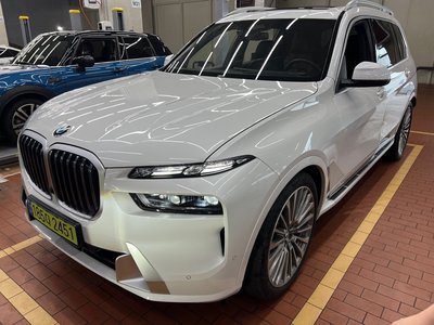 BMW X7 - 1