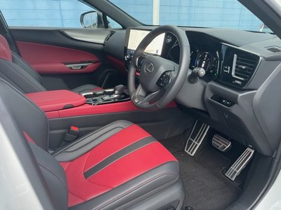 صورة 10 لـ 2024 Lexus NX