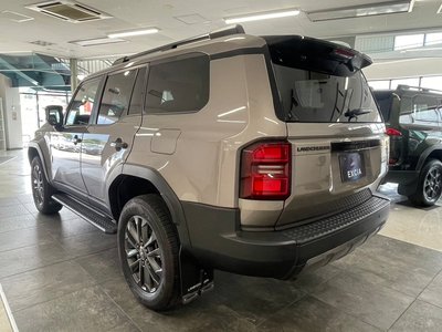 صورة 6 لـ 2024 Toyota LAND CRUISER 250
