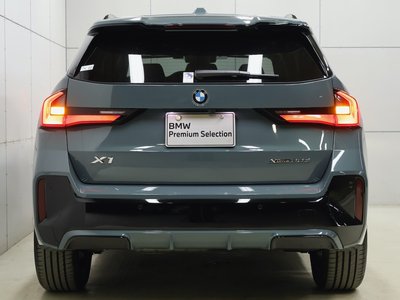 صورة 10 لـ 2025 BMW X1