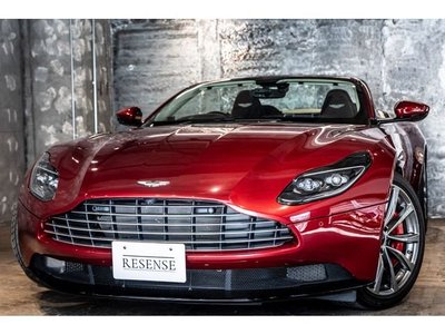 ASTON MARTIN DB11 VOLANTE - 9