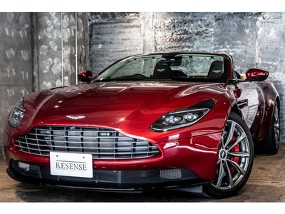ASTON MARTIN DB11 VOLANTE - 8
