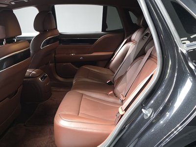 2022 Genesis G90 (RS4) — миниатюра 16