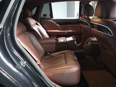 2022 Genesis G90 (RS4) — миниатюра 18