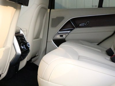 2025 LAND Rover RANGE ROVER photo 5