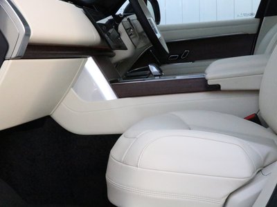 2025 LAND Rover RANGE ROVER photo 3