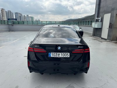 BMW 5 SERIES - 6