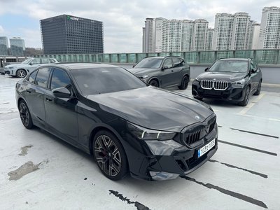 BMW 5 SERIES - 4