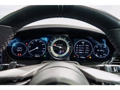 PORSCHE 911 - 6