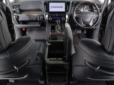 2021 Toyota ALPHARD thumbnail 31