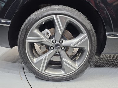 صورة 8 لـ 2024 Genesis GV80