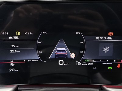 2025 AUDI Q5 — миниатюра 11