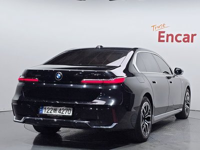 BMW 7 SERIES - 3