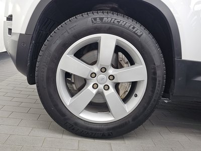 LAND ROVER DEFENDER - 6