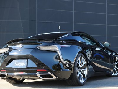 LEXUS LC - 10