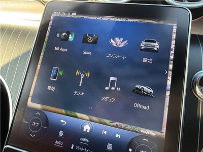 MERCEDES-BENZ GLC - 10