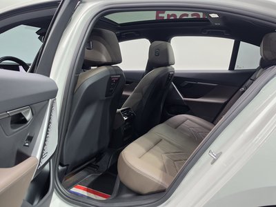 2024 BMW 5 SERIES 缩略图 11