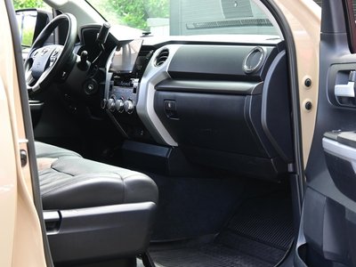 2019 Toyota TUNDRA — миниатюра 39