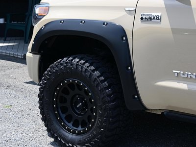 2019 Toyota TUNDRA — миниатюра 13