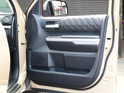 2019 Toyota TUNDRA — миниатюра 38