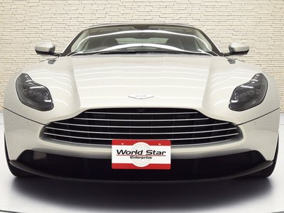 ASTON MARTIN DB11 VOLANTE - 7