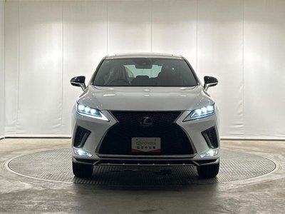 صورة 7 لـ 2020 Lexus RX