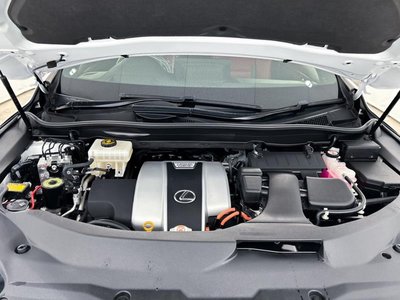 صورة 10 لـ 2020 Lexus RX