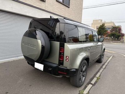 LAND ROVER DEFENDER - 7