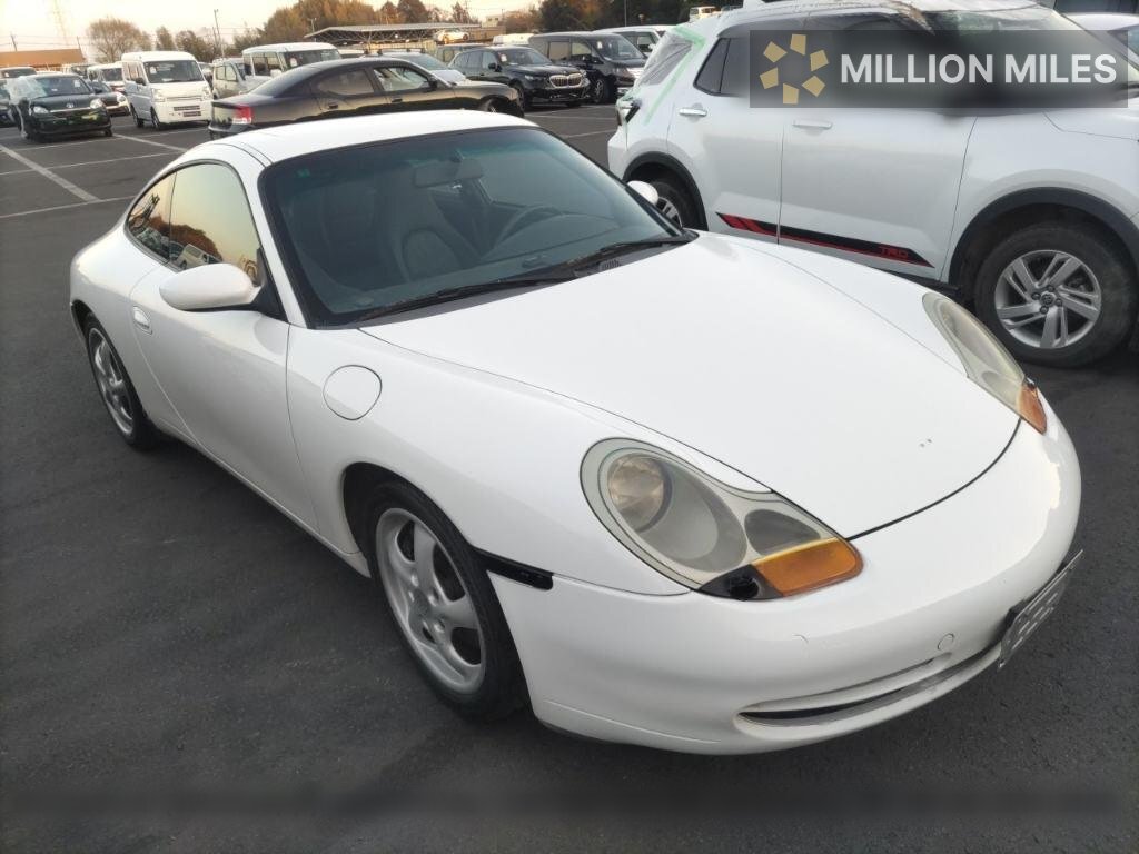 PORSCHE 911 - View 1