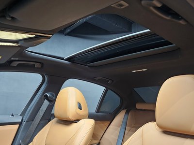 2025 BMW 3 SERIES — миниатюра 31