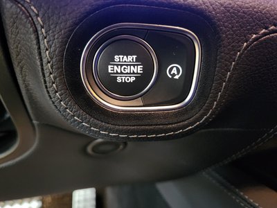 2025 Mercedes-BENZ GLS — миниатюра 19