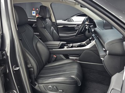 2021 Genesis GV80 thumbnail 16