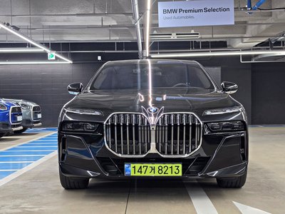 BMW 7 SERIES - 2